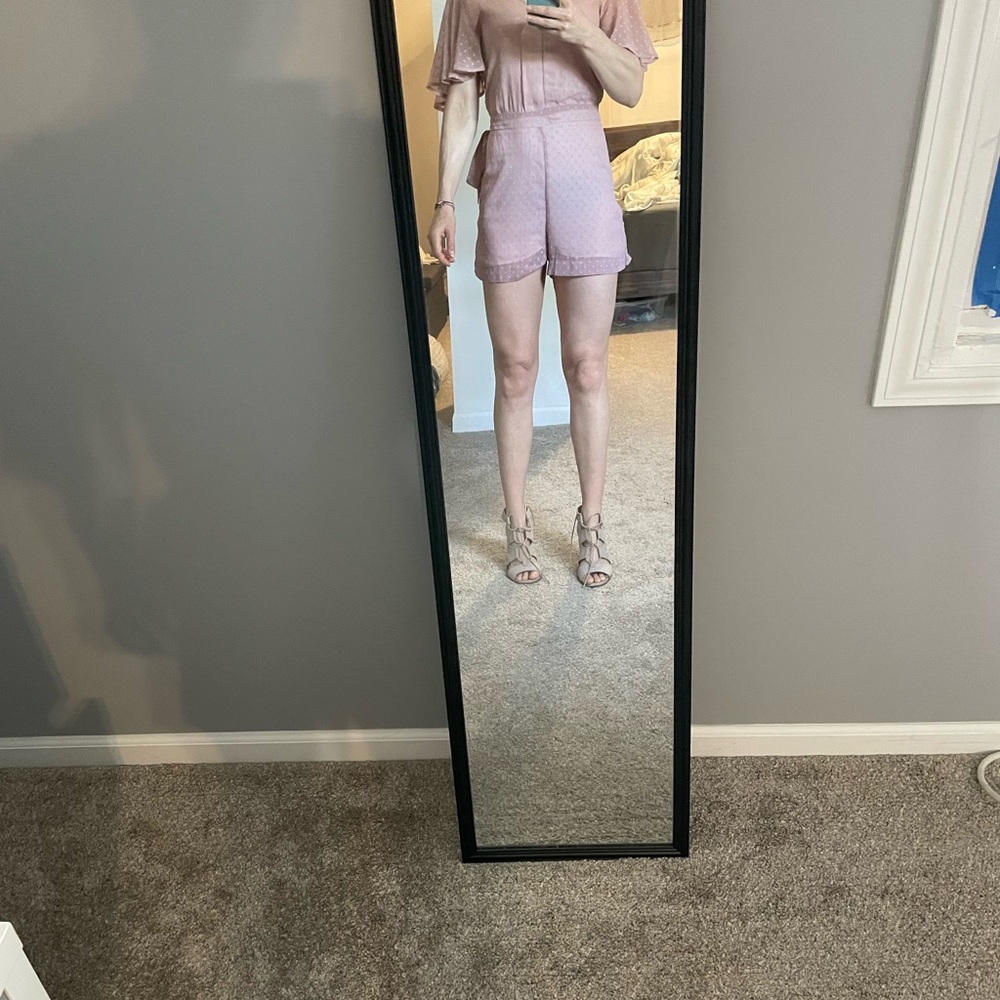 Romper - Picture 2 of 4